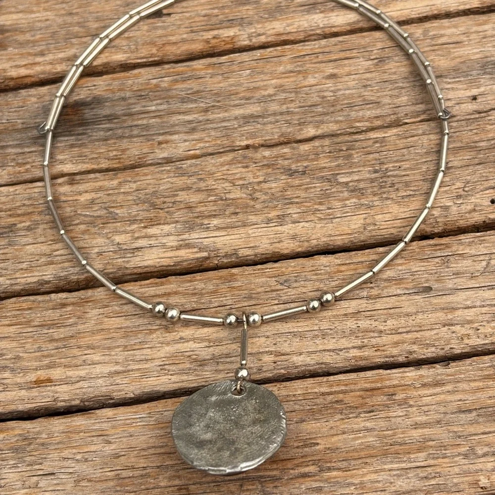 Silver tone Choker Necklace with Red Garnet-Style glass Pendant